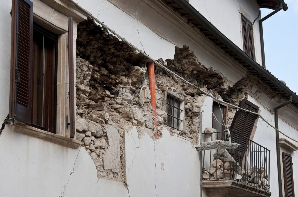 earthquake, rubble, collapse, disaster, house, streets, onna, glimpse, alley, historical centre, earthquake, earthquake, earthquake, earthquake, earthquake